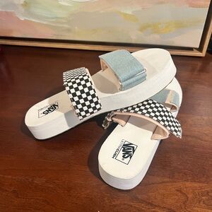 Vans Cayuca mega platform Sandals with Checkerboard and Blue Straps